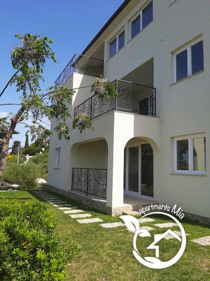 Apartment Mia Rab Town Exterior photo